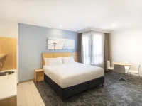 Mercure Sydney Manly WarringaH Hotels in Brookvale
