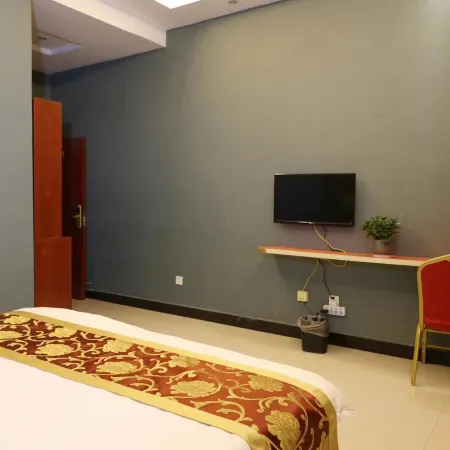 Huize Hongping Hotel