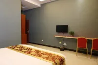 โรงแรมฮงผิง ฮุ่ยเซอ