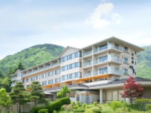 秀峰閣湖月 河口湖大橋附近的飯店