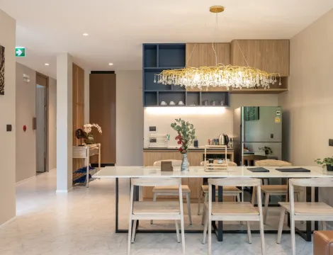 ห้องสวีท 3 ห้องนอน พลัสห้องดีลักซ์เตียงแฝด 2 ห้อง