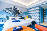 Fuxian Lake Dolphin Bay Hotel (Cambrian Town Flagship Store) - balcony