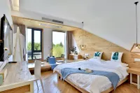 Wuzhen Yuyin Courtyard Design Hotel (South Gate of Xizha Scenic Area)