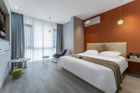 Binhai Yiju Unmanned Intelligent Beauty Hotel