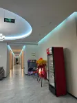 Little White Bear Smart Hotel (Hebi Wanda Branch) - Esports