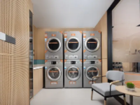 HOME2 SUITES BY HILTON Jingjiang Binjiang New Town فنادق في جينغجيانغ