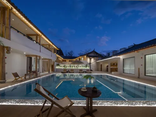 悅楊裡.溪上Sunshine Villa｜束河全景度假庭院（束河四方街店）