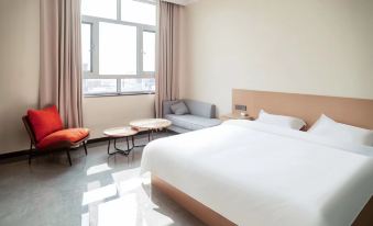 Tancheng Shangpin Selected Hotel