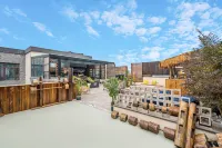 Emeishan Yue Garden Hotel Hotels in Jiajiang