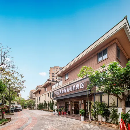 Lux Cabins Brilliant Villa Hotel (Dongshan Jinluwan Seaside Plaza)