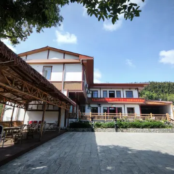 Bo Wang Mountain Longquan Lake resort