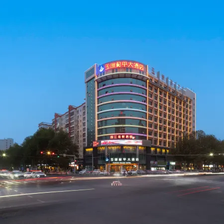 Yuzhou Peace Hotel