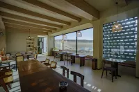 Zhongwei Pikatu Desert Starry Sky Parent-child Homestay