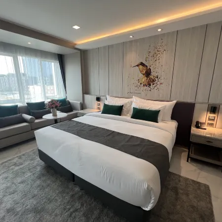 ARNI Skye Hotel
