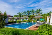 Neenlawat Riverside Hotels in Phunphin District