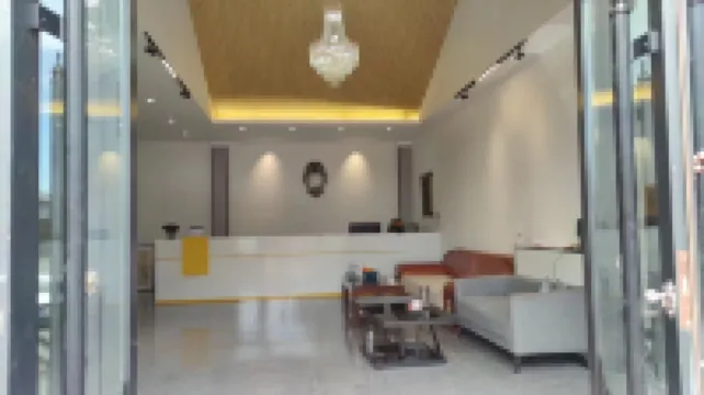 Northbound Cloud Hotel