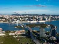 HUALUXE Hotels and Resorts XIAMEN HAICANG HARBOUR VIEW Hotels near Haicang