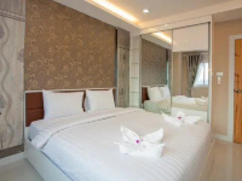 Royal Grand Pattaya Hotels near Pattaya Elephant Village