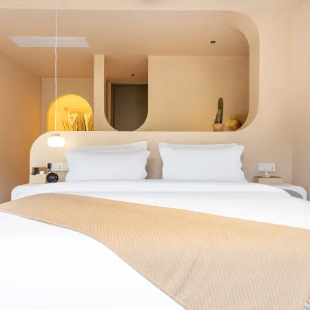 The Island private soup hotel