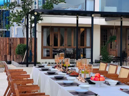 Qingqingxi'an. Meisu Отели рядом с достопримечательностью «Zhelin Lake Peach Blossom Creek Rafting Scenic Area»