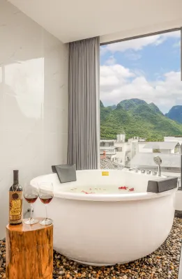 Heyaju Guesthouse (Yangshuo Yulong River)