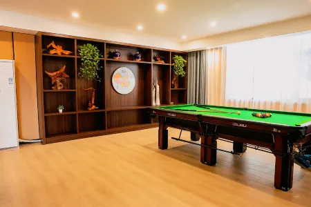 Home Inn Huaxuan Collection Hotel (Jincheng Yangcheng Beiliuzhen Branch) Отели в г. Янчэн