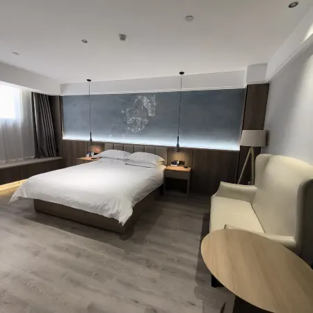 PiIton HOTEL