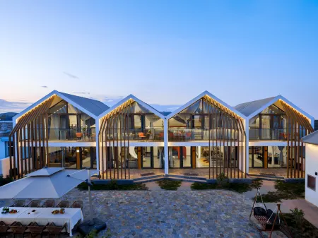 muyan Отели рядом с достопримечательностью «Wulanhada Volcanic Grassland»