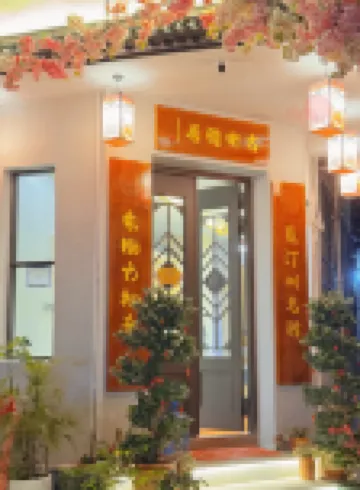 Elegant Residence Homestay in the Ancient Street