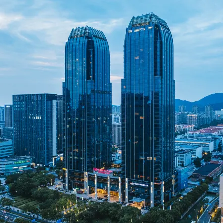 SuYe·High-rise Designer Hotel Отели рядом с достопримечательностью «Город Shuihu»