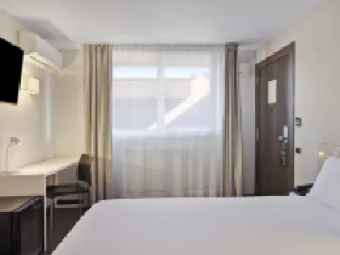 B&B Hotel Oviedo Hotels in Asturias