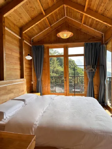 XHHouse