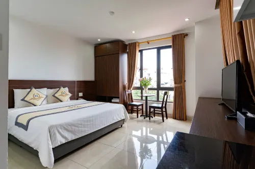 TQ Hotel & Apartment