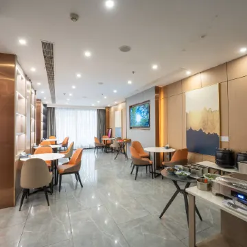 Fengxin Yueyi Lifeng Hotel