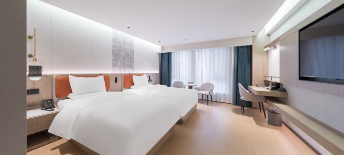 Yining  Riverside   Cloud  Hotel Hoteles en Yining