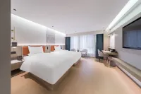 โรงแรมริเวอร์ไซด์คลาวด์ อี้หนิง (สาขา ถนนหลิวซิง เขตทิวทัศน์แม่น้ำอีหลี) - 3 ดาว