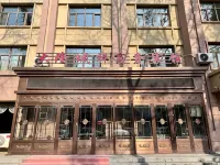 Yakeshi Dalong Chengxiang Business Hotel