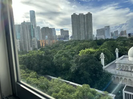 Feng Ge Shi Shang Hotel