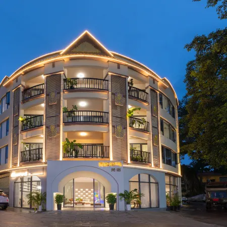 Qingrongli Boutique Inn (Mangshi Square & Dai Ancient Town Branch)