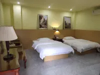 Du'an Tunbang Ink Painting Pavilion Hotel