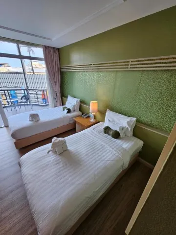 ห้องเตียงทวิน มีระเบียง