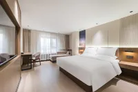 Kuerle Ouyue Hotel (Near Bazhou People's Hospital)