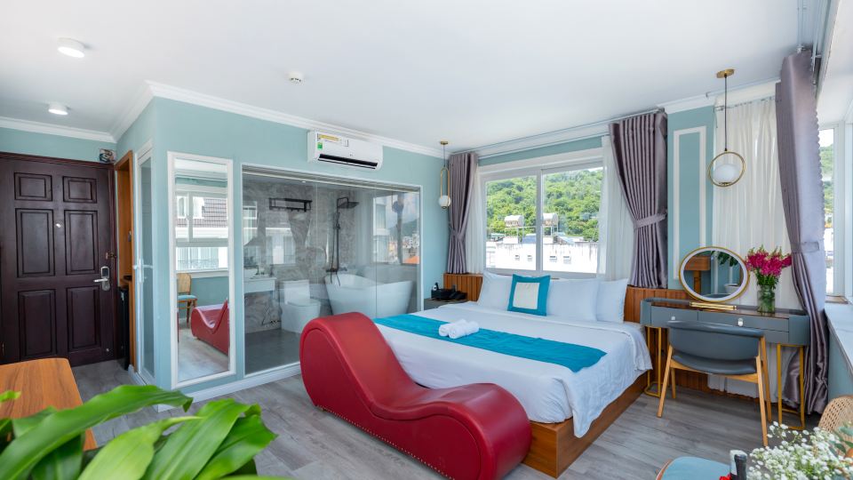 3H GRAND HOTEL