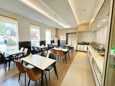 Jinjiang Inn (Taizhou Wanda Plaza Jiangzhou South Road) Отели рядом с достопримечательностью «Fengcheng River Scenic Area»