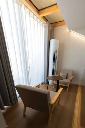 Xiangxielian Qingcheng Homestay (Ganzhou South Gate Gan Fang 1969 Cultural Creative Industry Park)