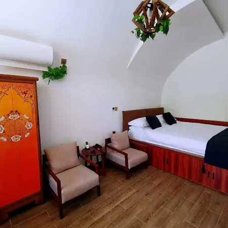 Yan'an Zhaoyuan Yunqi Homestay
