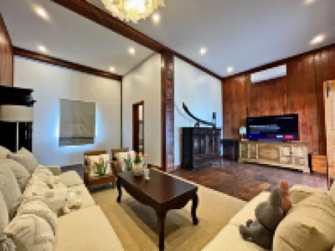 Isann Private Pool Villa