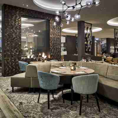 Van der Valk Hotel Tilburg Dining/Meeting Rooms