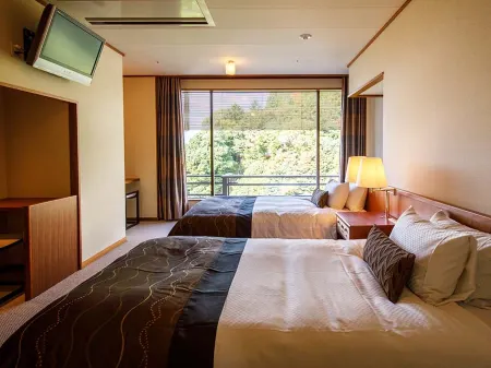 Nakanobo Zuien (Adult Only) Отели рядом с достопримечательностью «Rokkosan Pasture (Ranch)»