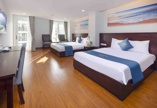 [네이비 호텔 나쨩의 모던한 외관 이미지]